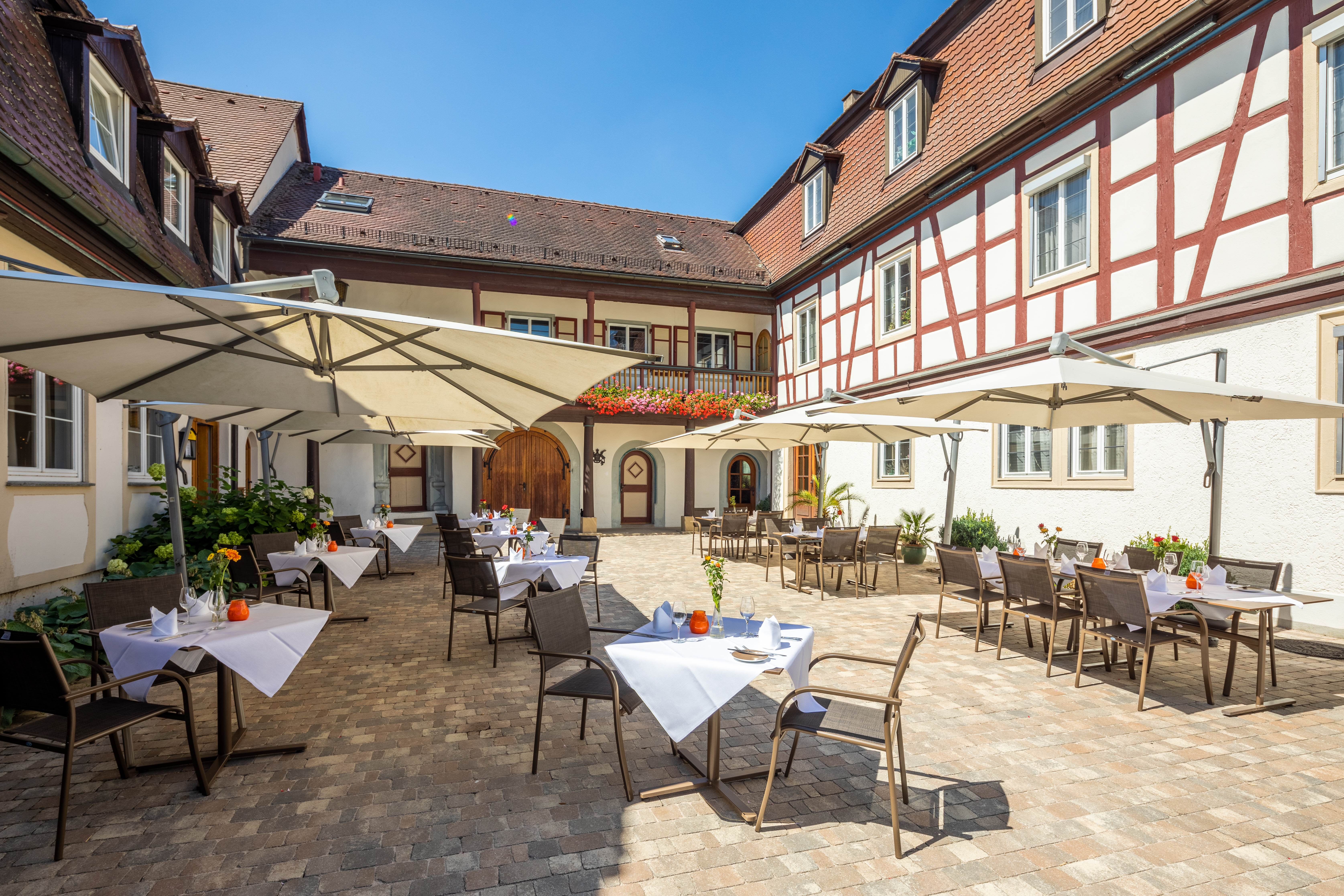 5 Übernachtungen inkl. SPA-Behandlungspaket im Hotel Schloss Döttingen für 2 Personen