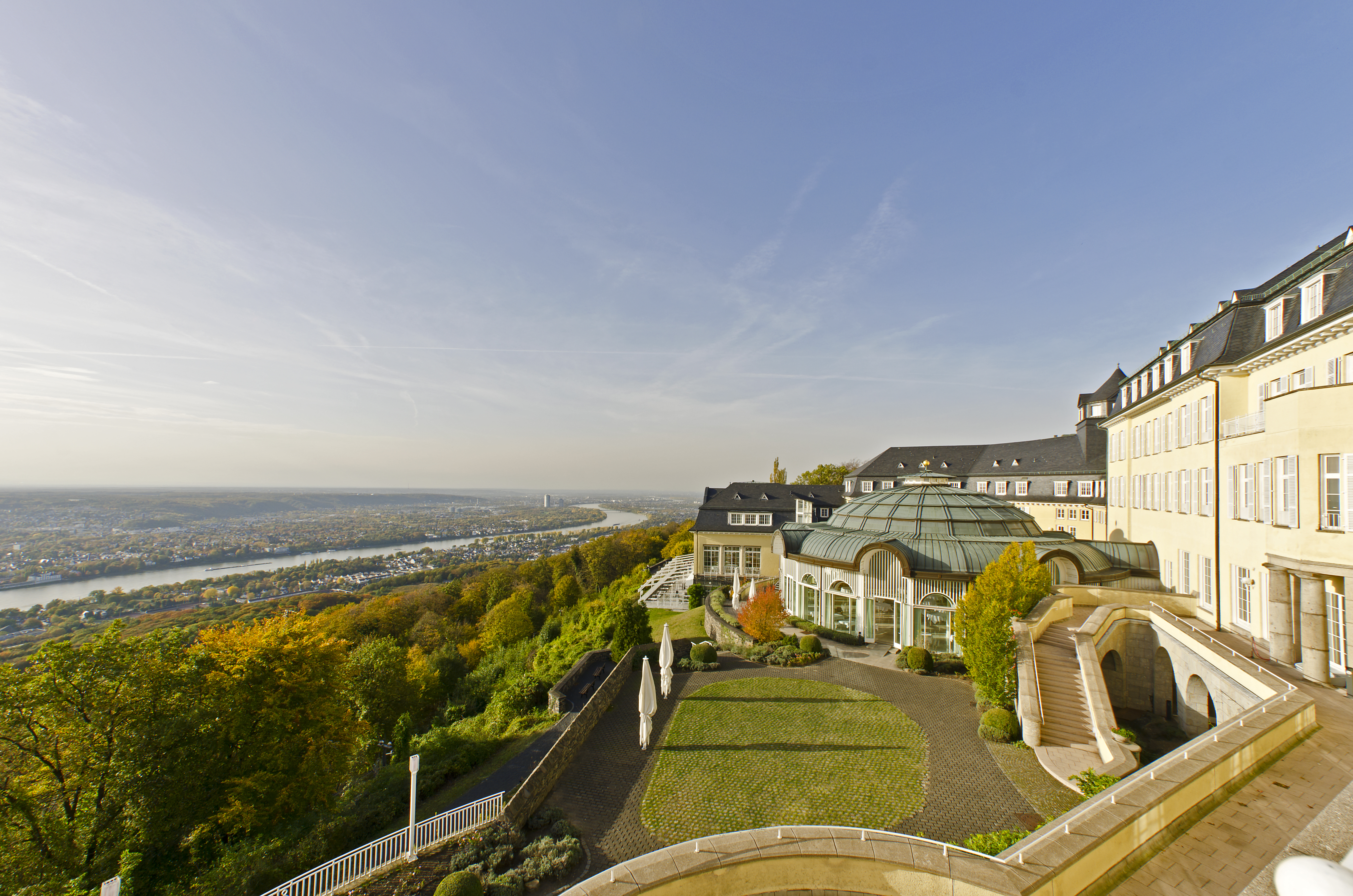 Silvestergala Special für 2 Personen vom Steigenberger Icon Grandhotel & Spa Petersberg