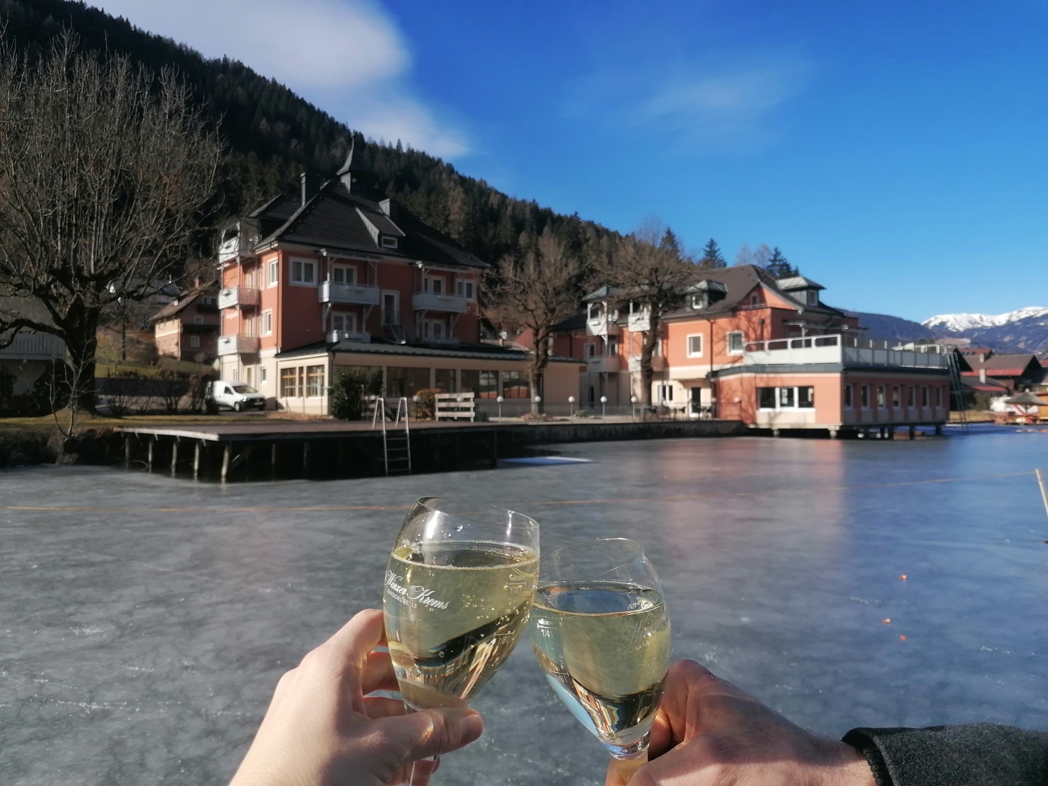 Aktive Erholung in den Nockbergen für 2 Personen: 3 Übernachtungen im Strandhotel Burgstaller