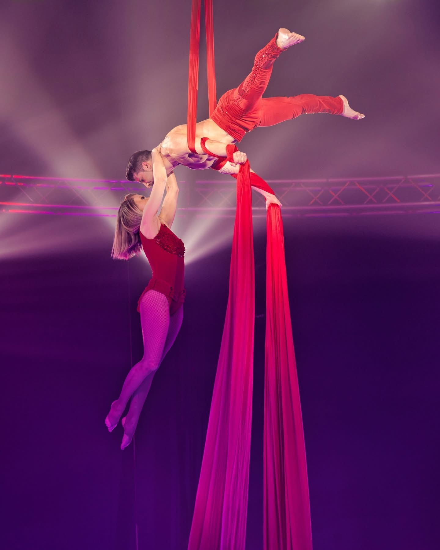 Ticketgutschein im Wert von € 100,- für die neue Show des Weihnachtscircus Düsseldorf