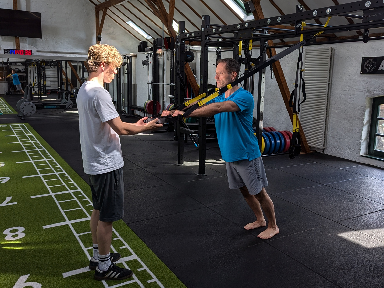 Wertgutschein für 3x60 Minuten Personal Training im ATIS Sports Club Meerbusch