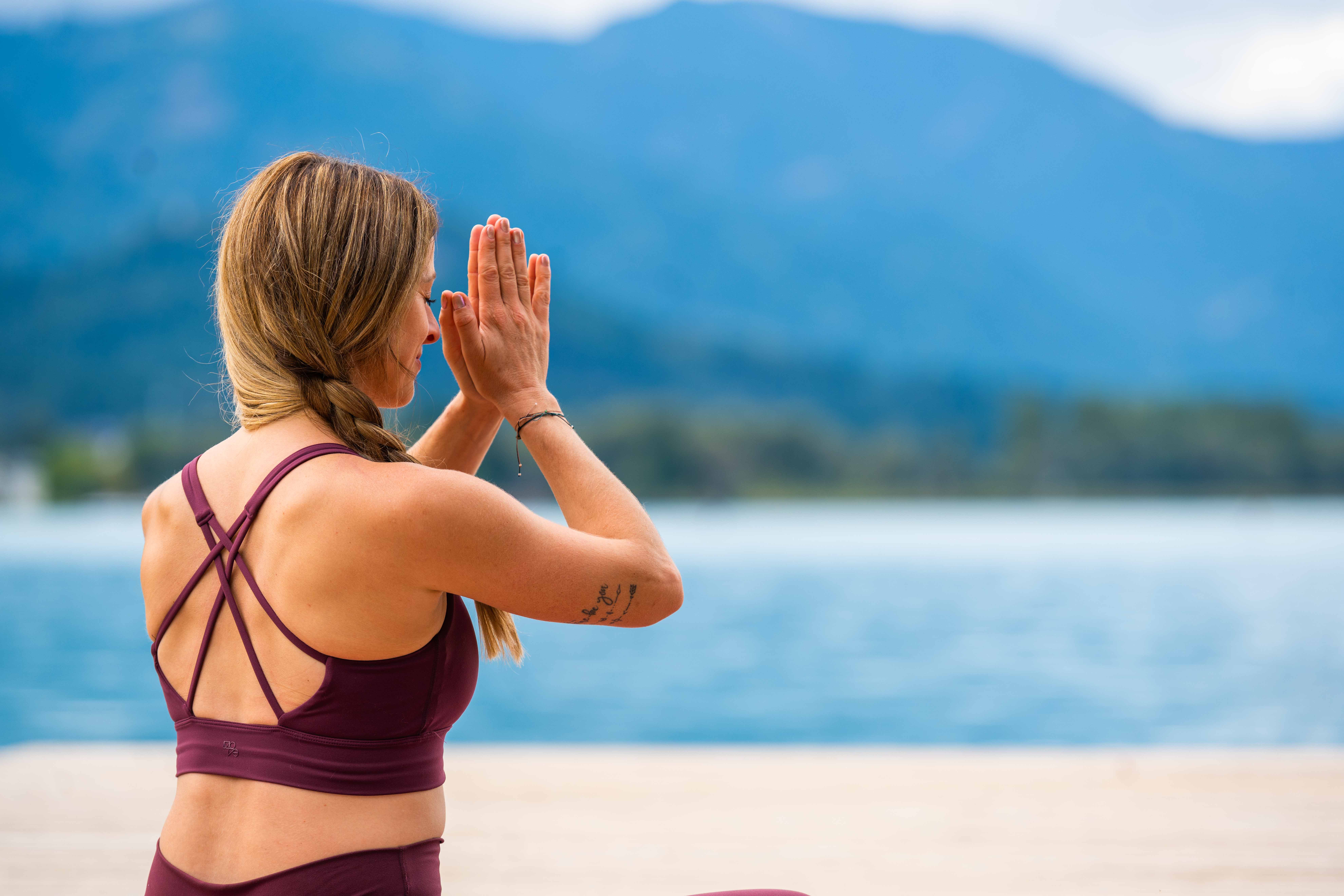 YOGA & YOU – Das Naturel „Zeit für mich“ Yoga-Retreat (5 Nächte für 1 Pers.) mit Ben Rakidzija im Hoteldorf SCHÖNLEITN in Kärnten (AT)