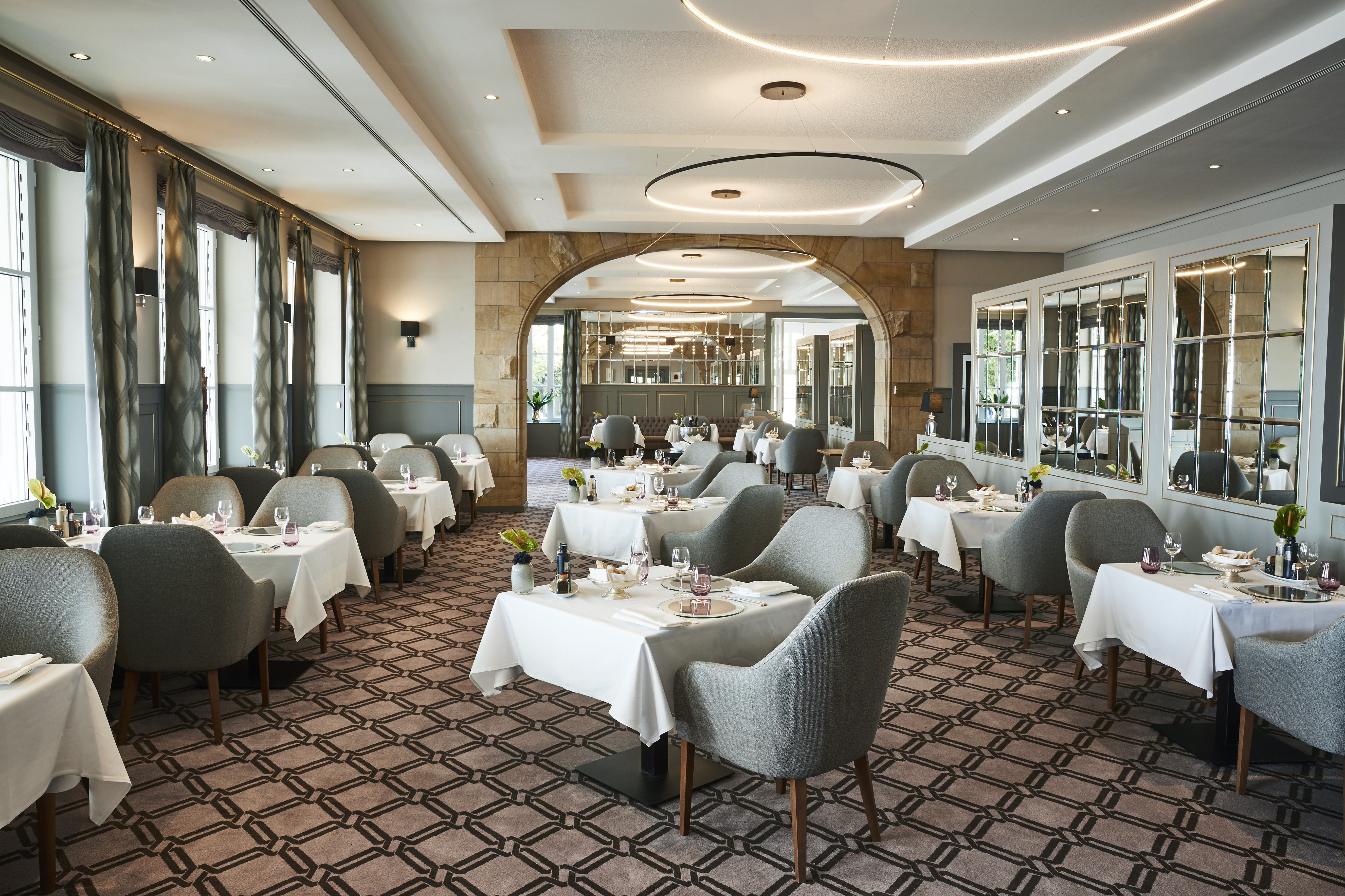 Icon Gourmet Experience Gutschein für 2 Personen vom Steigenberger Icon Grandhotel & Spa Petersberg