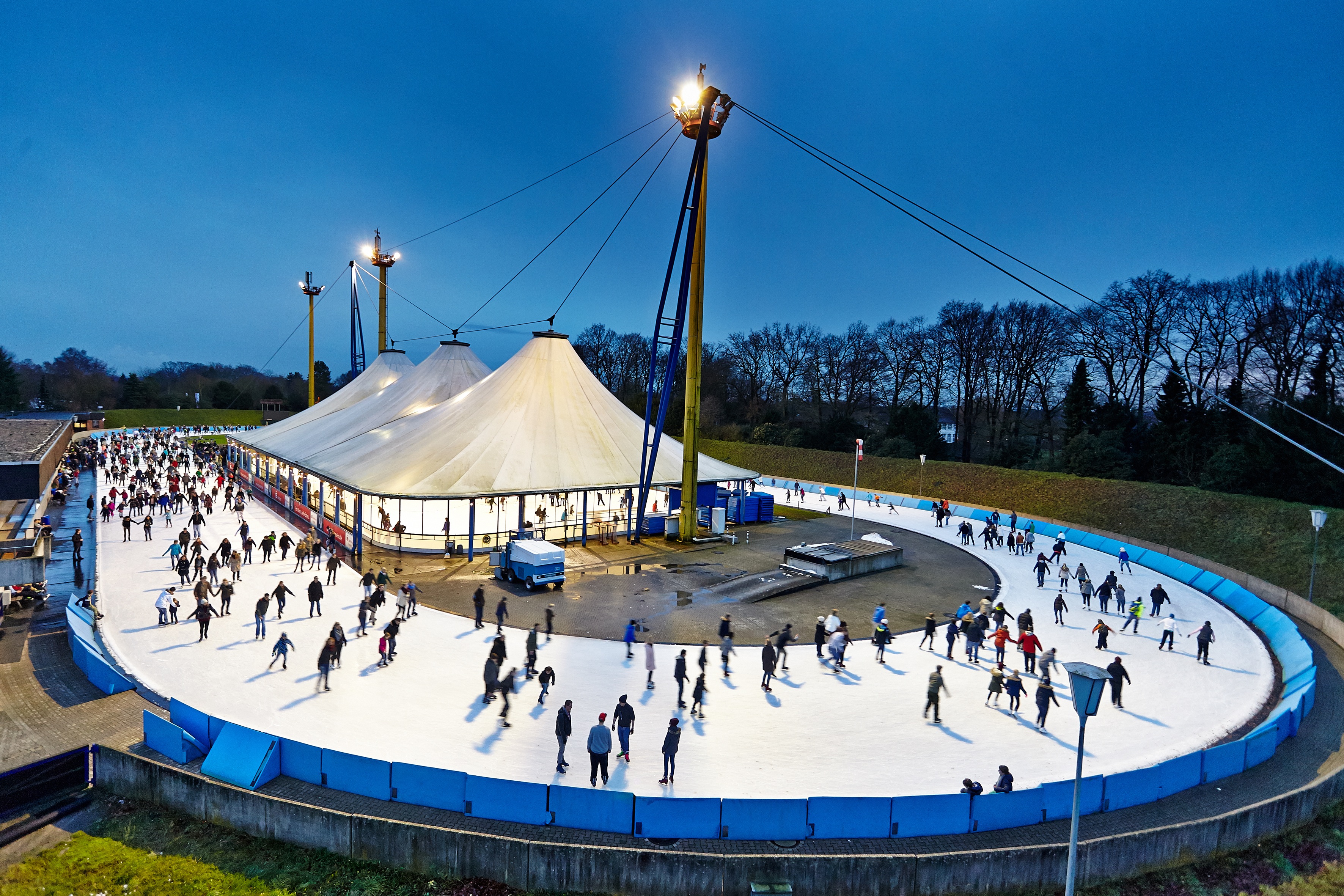 12er Karte Eislaufen für Kinder (bis einschl. 17 Jahre) für den Grefrather EisSport & EventPark