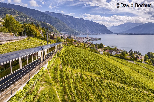 8-tägiger Schweizurlaub inklusive vier fantastischen Panoramabahnreisen  für 2 Personen